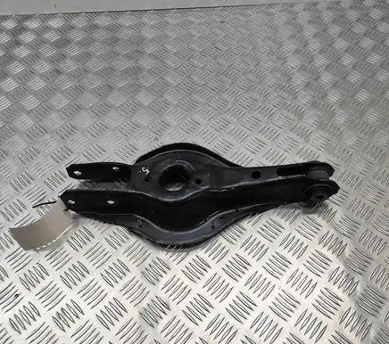 BMW 4 F32 F33 Rear upper control arm/wishbone 6867540