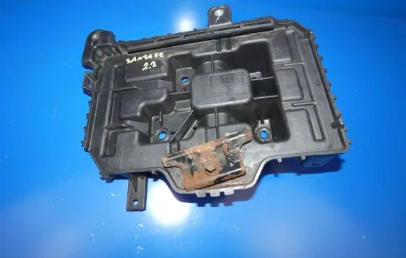 Hyundai Santa Fe Battery box tray 371502W100