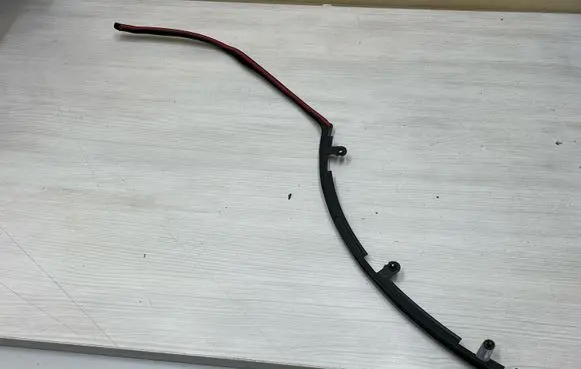 BMW X6 F16 Rear door rubber seal (on body) 7324750