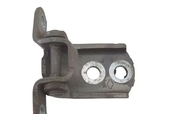 Nissan Qashqai Front door upper hinge 824202F030