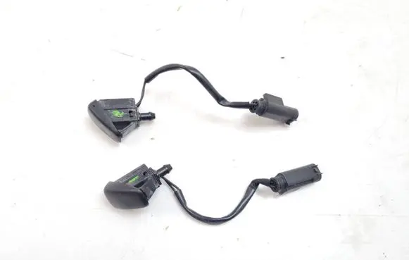 Porsche 911 997 Windshield washer spray nozzle 99762807700
