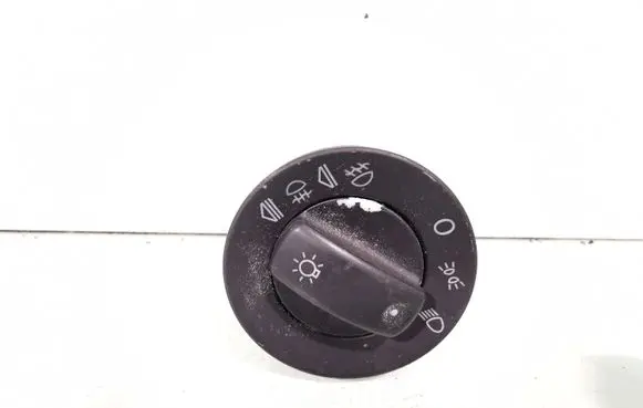 Audi A4 S4 B7 8E 8H Light switch 8E0941531C