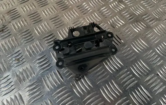 Volvo V60 Hybrid/electric vehicle battery bracket 30659476