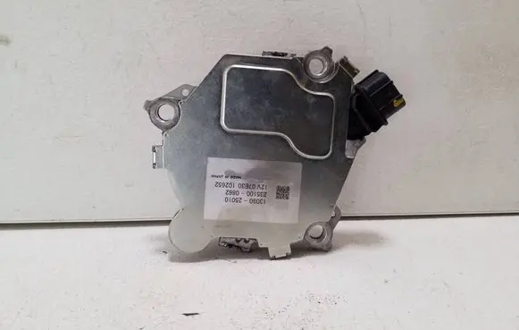 Toyota Yaris Cross Camshaft vanos timing valve 1309025010 2351000862