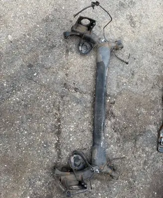 Nissan Qashqai Rear beam 