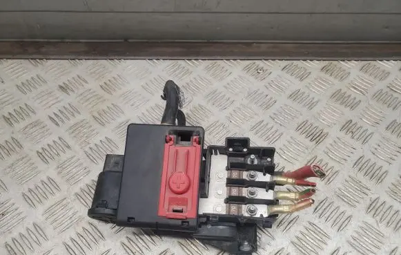 Audi Q7 4M Current control relay 4M0941823A