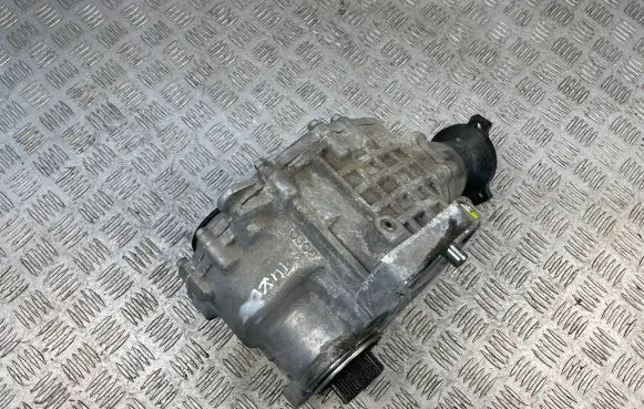 Hyundai Tucson IV NX4 Gearbox transfer box case 3D310 C31W2108