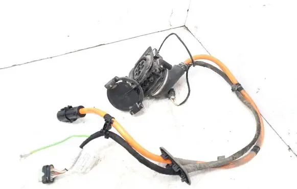 Mercedes-Benz C W205 Electric car charge socket A2055400904 A0025461135