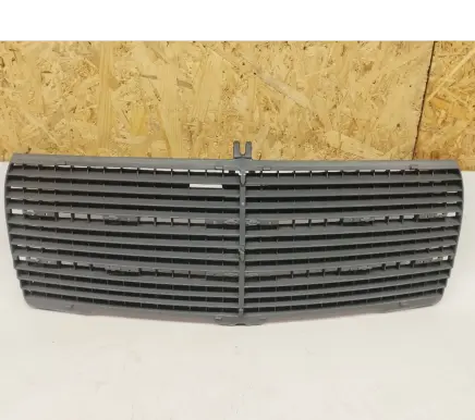 Mercedes-Benz 190 W201 Front grill 2018880223 A2018880223