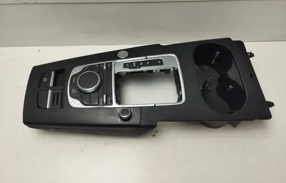 Audi A3 S3 8V Center console 8V1864261A