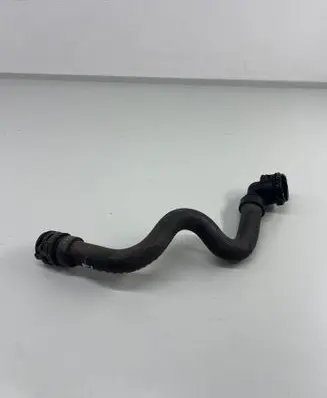 Peugeot 3008 II Engine coolant pipe/hose