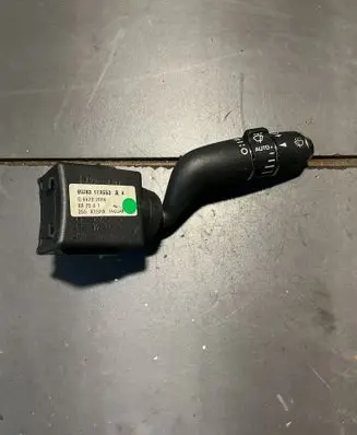 Jaguar XF X250 Wiper control stalk 8W8317A553A G66282006