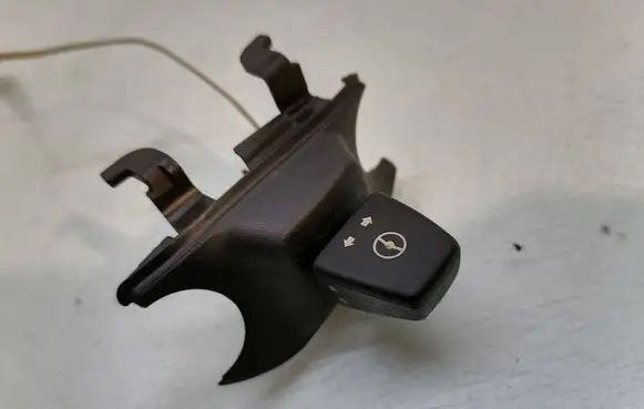 BMW X5 E70 Steering wheel adjustment switch 6966710