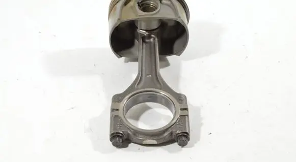 Porsche 911 996 Piston with connecting rod 99610305209
