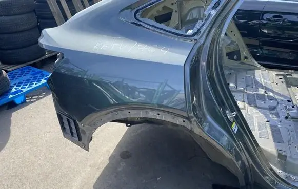 Audi e-tron Rear quarter panel 