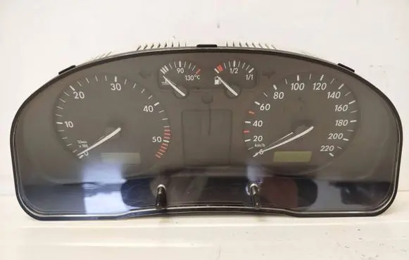 Volkswagen PASSAT B5 Speedometer (instrument cluster) 09051940090