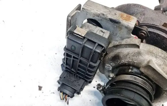 Ford Mondeo MK IV Turbine electric control actuator 752406 6NW009206