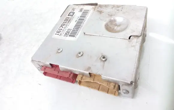 Opel Tigra A Engine control unit/module 16178189 D95019