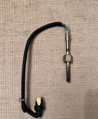 Mercedes-Benz GLC X253 C253 Exhaust gas temperature sensor A0009058904
