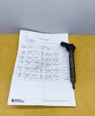 Mercedes-Benz E W212 Fuel injector A6420701187 0445116026 101218