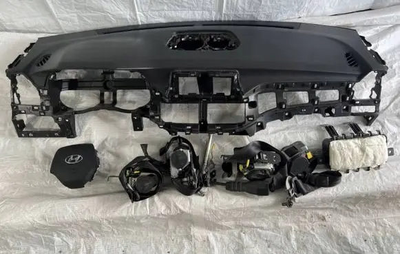 Hyundai Tucson TL Dashboard 