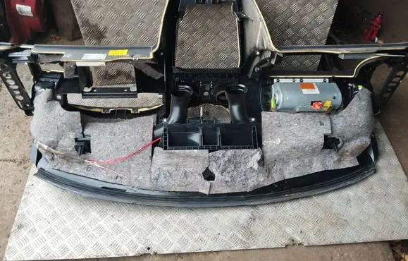 Volvo XC90 Dashboard 03409381 1264