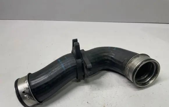 Volkswagen Golf IV Intercooler hose/pipe 1J0145838AG