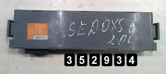 Mazda Xedos 6 Engine control unit/module ca01c