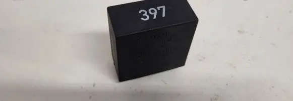 Audi A4 S4 B5 8D Other relay 8D0907701A D15502 PA6GF30