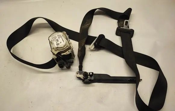 Dodge RAM 1500 DS Front seatbelt 7AX76TX7AB P7AX76TX7AB