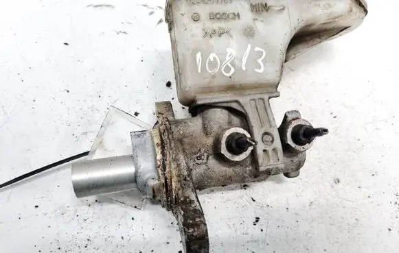 Master brake cylinder
