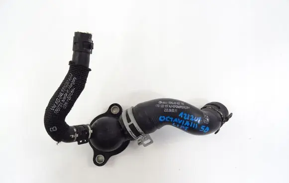 Skoda Octavia Mk3 (5E) Engine coolant pipe/hose 5Q0122157AJ 04L121131AA