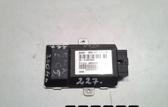 BMW 7 E65 E66 Engine control unit/module 3230-67714151-01