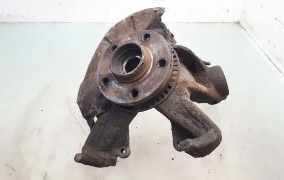 Volkswagen Golf IV Front wheel hub spindle knuckle