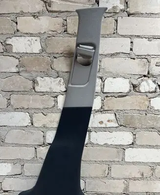 Mercedes-Benz E W211 (B) pillar trim (bottom) A2116900625