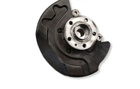 Volkswagen Polo VI Front wheel hub 