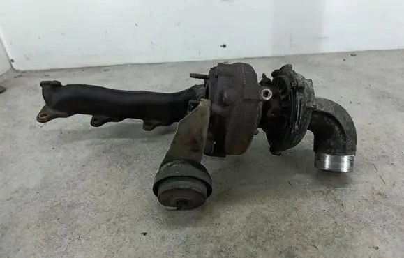 Toyota Auris 150 Turbo 172010R040