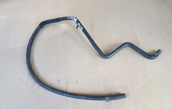 Audi Q7 4L Engine coolant pipe/hose 7L6122447