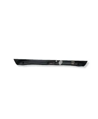 Volvo XC90 Tailgate trim 