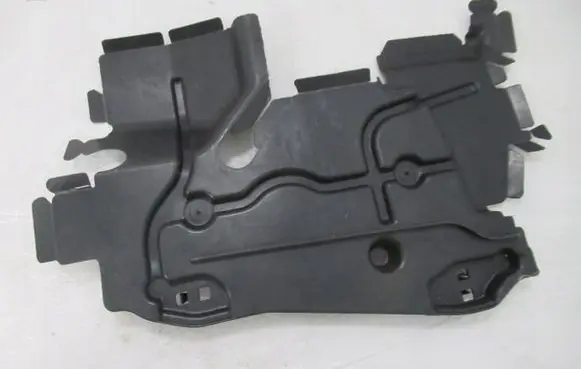 Citroen C3 Picasso Intercooler air guide/duct channel 9802945180