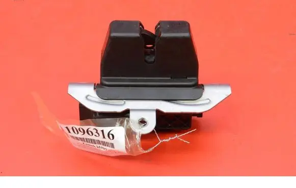 Ford Mondeo MK I Tailgate/trunk/boot lock/catch/latch DS7AN442A66AB