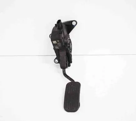 Toyota C-HR I Accelerator throttle pedal 78110F4040