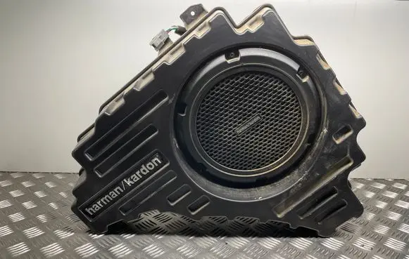 Jeep Grand Cherokee Subwoofer speaker 05035130AC P05035130AC