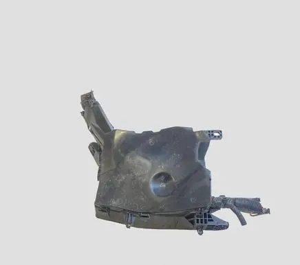 Toyota Avensis T270 Fuse module 8211105L53