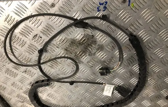 Mercedes-Benz Sprinter W906 Sliding door wiring loom 9068204169
