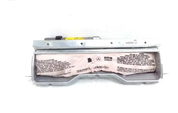 Mercedes-Benz E A207 Knee airbag 2048602002