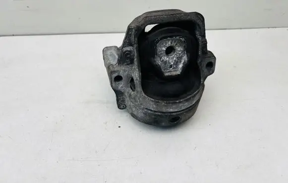 Audi A5 Sportback 8TA Engine mount bracket 8R0199381