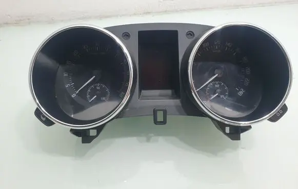 Skoda Yeti (5L) Speedometer (instrument cluster) A2C53296334