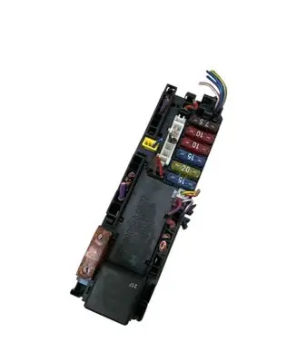 Mercedes-Benz C W202 Fuse module A0005400072 501411 05376100