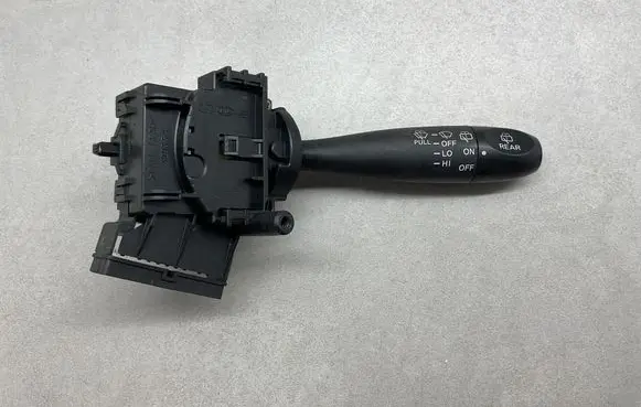 Hyundai Getz Wiper control stalk 32933A